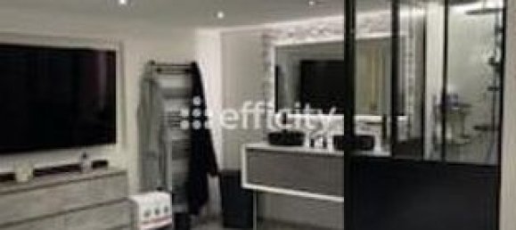 5 Schlafzimmer Haus in Blois, France, Nr. 79138 13