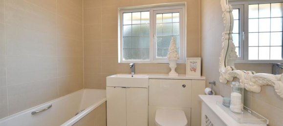 5 bedrooms House in Essex, United Kingdom No. 4134 19