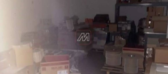 Imóvel comercial de 1 divisão em Genoa, Italy N.º 131226 11