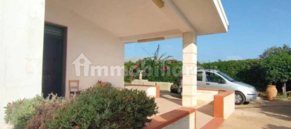 4 bedrooms Villa in Portopalo di Capo Passero, Italy No. 162444 9