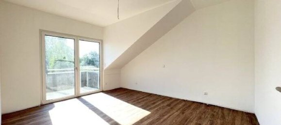 3 rooms Apartment in Roth, Germany No. 146834 4