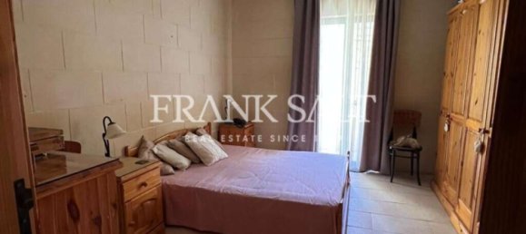 3 bedrooms Apartment in Victoria, Malta No. 5964 2