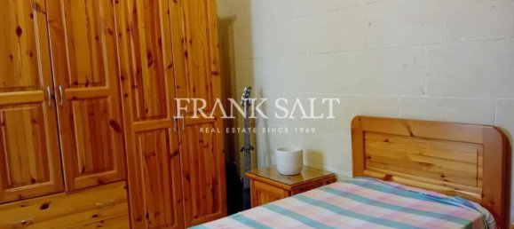 3 bedrooms Apartment in Victoria, Malta No. 5964 16