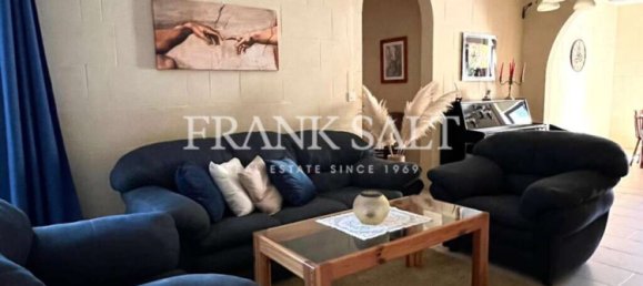 3 bedrooms Apartment in Victoria, Malta No. 5964 4