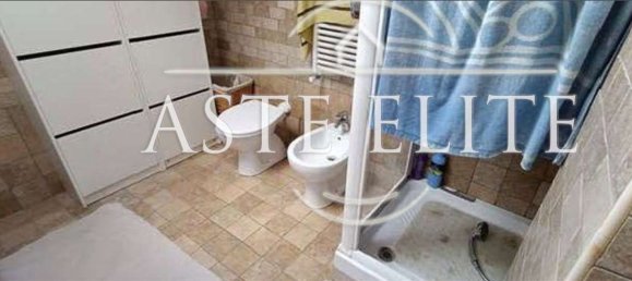 Casa de 4 dormitorios en Rome, Italy No. 332016 3