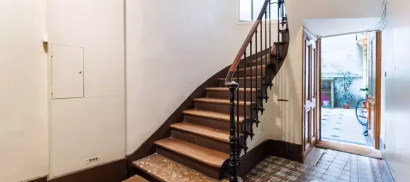 2 bedrooms Apartment in Paris, France No. 187421 3