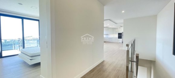 3 bedrooms Villa in Ribeira Brava, Portugal No. 235844 3