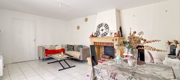 Apartamento de 2 dormitorios en Chanteloup-les-Vignes, France No. 166177 2