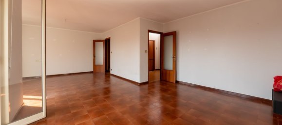 5 bedrooms Apartment in Belpasso, Italy No. 323894 4