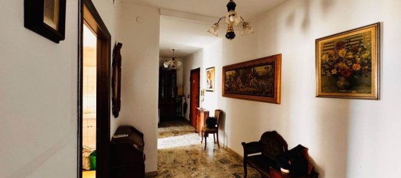6 bedrooms Apartment in Chioggia, Italy No. 326458 4