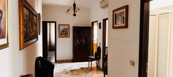 6 bedrooms Apartment in Chioggia, Italy No. 326458 9