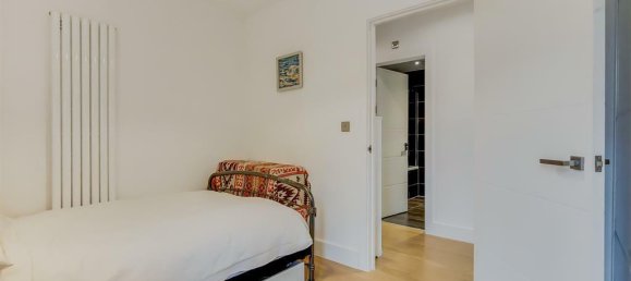 1 bedroom Apartment in London, United Kingdom No. 12592 11