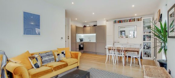 1 bedroom Apartment in London, United Kingdom No. 12592 4