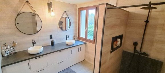 4 bedrooms House in Haute-Savoie, France No. 334746 8