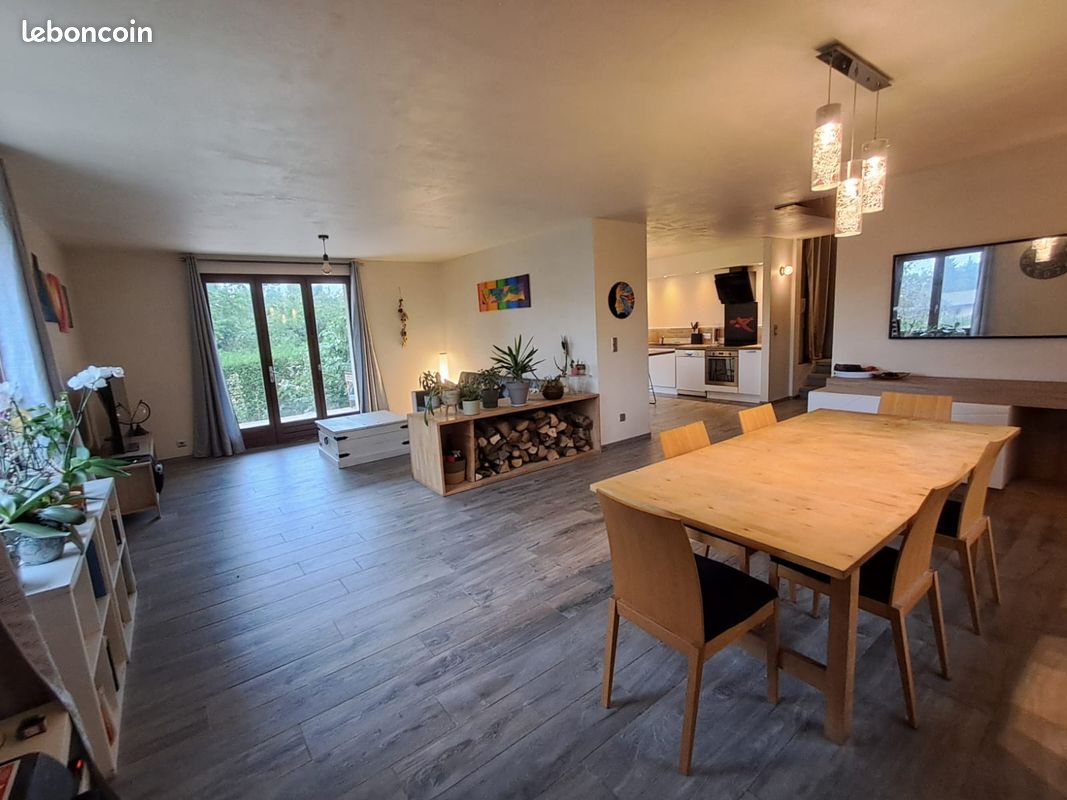 4 bedrooms House in Haute-Savoie, France No. 334746