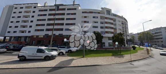 Propiedad comercial en Setubal, Portugal 60 m² No. 221982 3