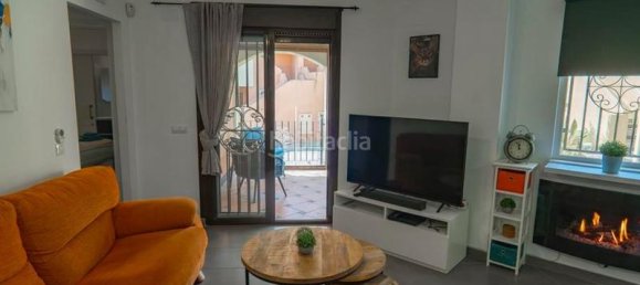 Apartamento de 2 dormitorios en Torrevieja, Spain No. 167288 2