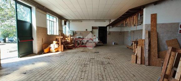 6 rooms Warehouse in Gualdo Tadino, Italy No. 282221 8