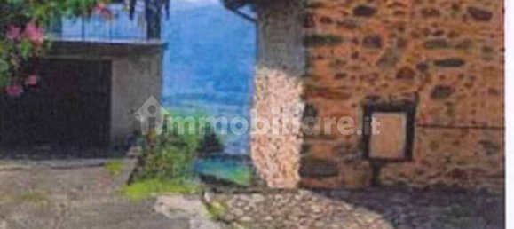 Квартира с 2 спальнями в Пизонье, Италия № 265398 9