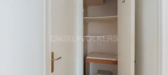 Apartamento de 4 dormitorios en Barcelona, Spain No. 174961 43