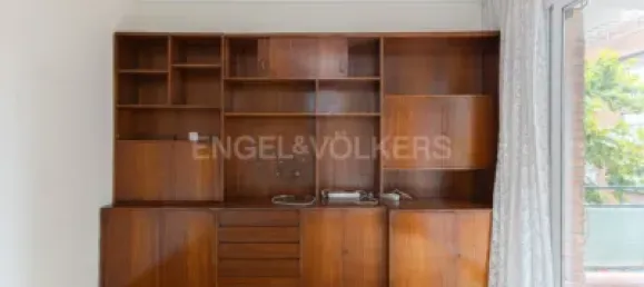 Apartamento de 4 dormitorios en Barcelona, Spain No. 174961 27