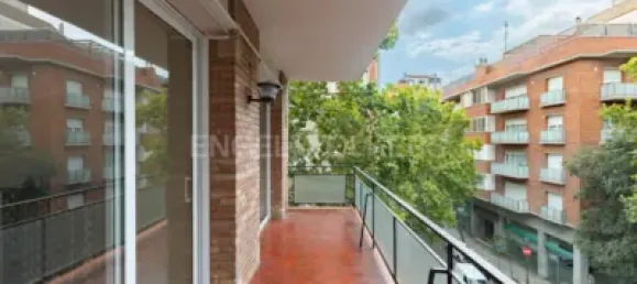 Apartamento de 4 dormitorios en Barcelona, Spain No. 174961 23