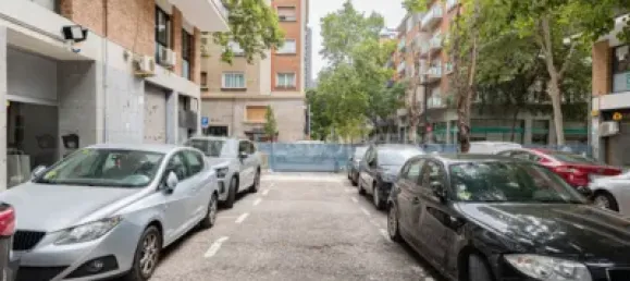 Apartamento de 4 dormitorios en Barcelona, Spain No. 174961 15