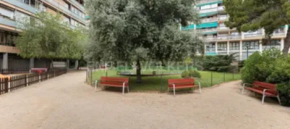 Apartamento de 4 dormitorios en Barcelona, Spain No. 174961 20