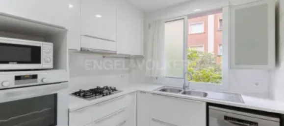 Apartamento de 4 dormitorios en Barcelona, Spain No. 174961 47