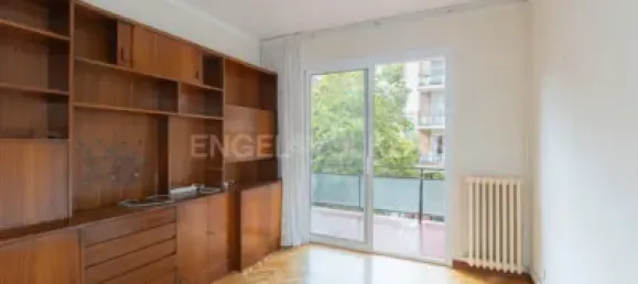 Apartamento de 4 dormitorios en Barcelona, Spain No. 174961 24