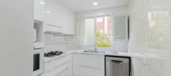 Apartamento de 4 dormitorios en Barcelona, Spain No. 174961 49