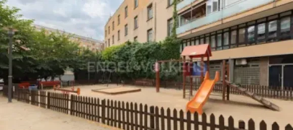 Apartamento de 4 dormitorios en Barcelona, Spain No. 174961 19