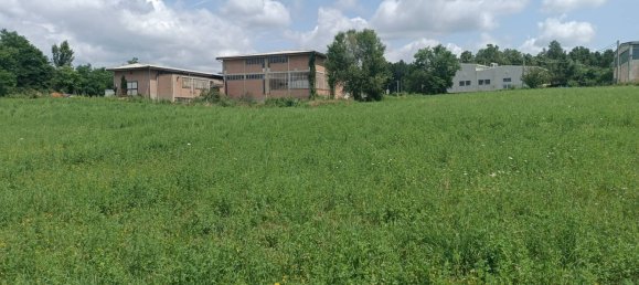 4500m² Land in Binago, Italy No. 206354 5