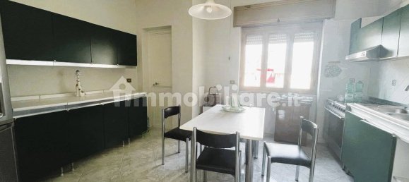4 bedrooms Apartment in Torre Annunziata, Italy No. 357614 10