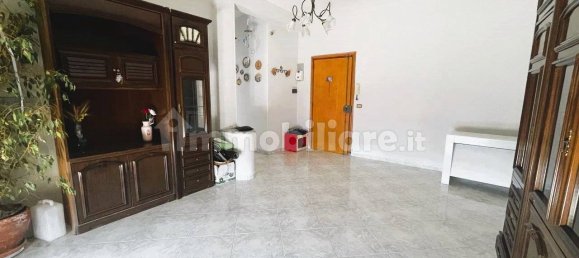 4 bedrooms Apartment in Torre Annunziata, Italy No. 357614 8