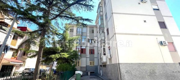 4 bedrooms Apartment in Torre Annunziata, Italy No. 357614 4