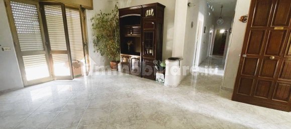 4 bedrooms Apartment in Torre Annunziata, Italy No. 357614 7