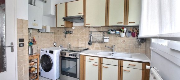 3 rooms Apartment in Le Plessis-Robinson, France No. 282790 12