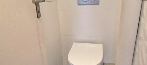 3 rooms Apartment in Le Plessis-Robinson, France No. 282790 16