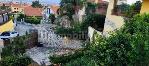 7 bedrooms Villa in Messina, Italy No. 38230 11