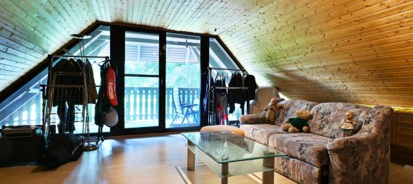 7 rooms House in Leer, Germany No. 231040 12