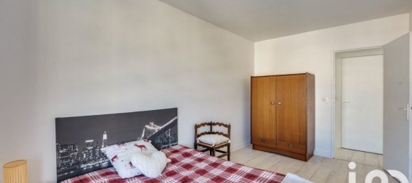 4 rooms Apartment in Paris, France No. 177338 18