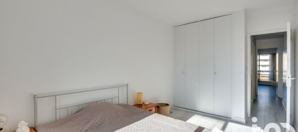 4 rooms Apartment in Paris, France No. 177338 24