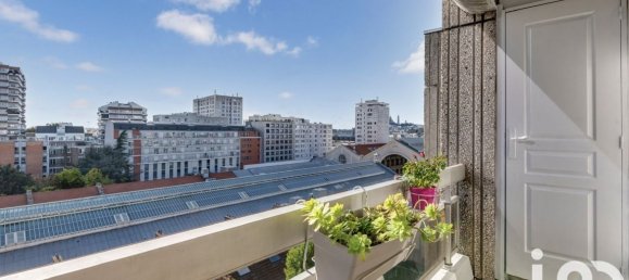 4 rooms Apartment in Paris, France No. 177338 2