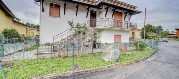 4 rooms Villa in Cassano Magnago, Italy No. 236149 41
