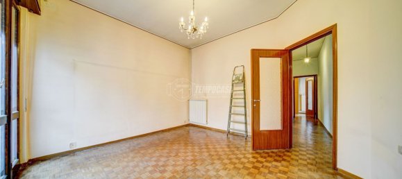 4 rooms Villa in Cassano Magnago, Italy No. 236149 26