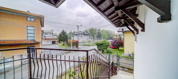 4 rooms Villa in Cassano Magnago, Italy No. 236149 38