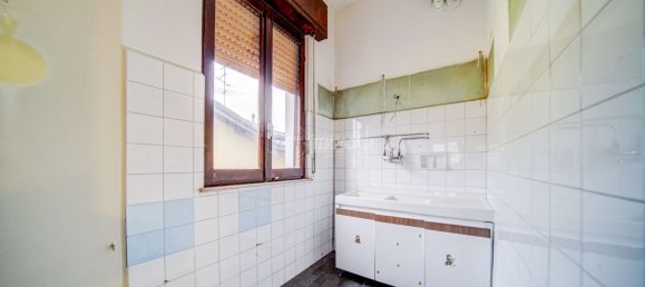 4 rooms Villa in Cassano Magnago, Italy No. 236149 21