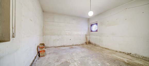 4 rooms Villa in Cassano Magnago, Italy No. 236149 19