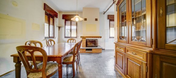 4 rooms Villa in Cassano Magnago, Italy No. 236149 20